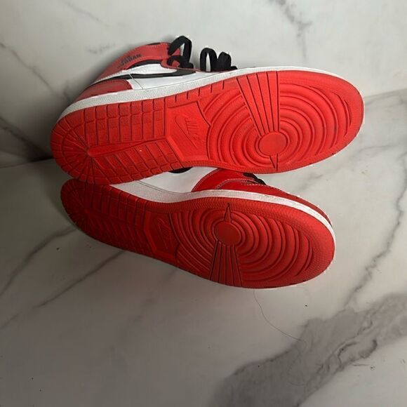 NWOB Air Jordan 1 Retro High GS 'Rare Air' 6.5Y / 8 Women  2016 - Picture 6 of 6